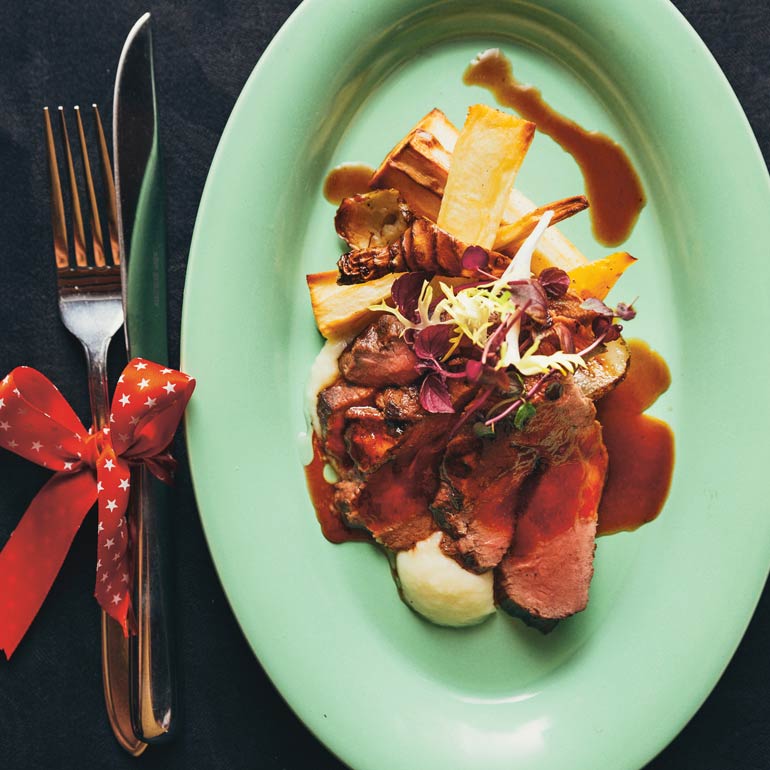 Hertenboutfilet met pastinaak puree