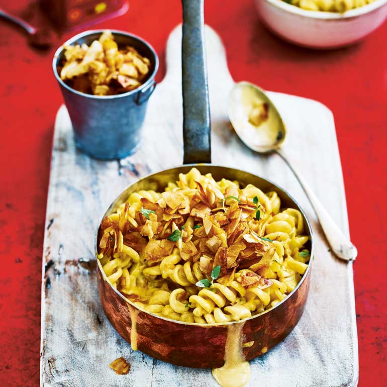 Macaroni met kaas en kokosbacon