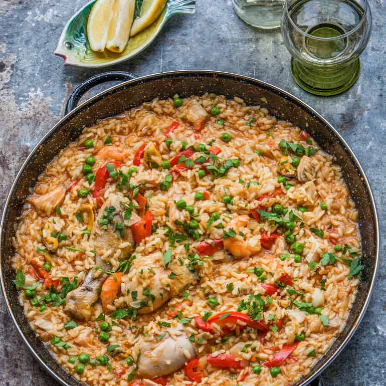 Paella met kabeljauw