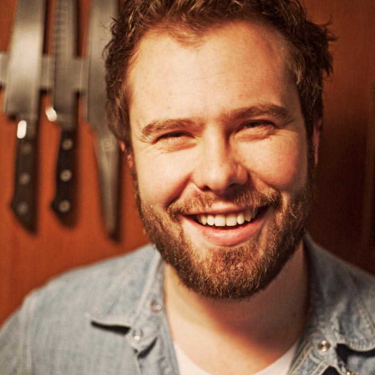 Onze nieuwe foodexpert Samuel Levie: worstmaker