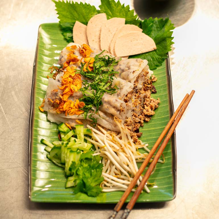 Gevulde rijstflensjes met gehakt