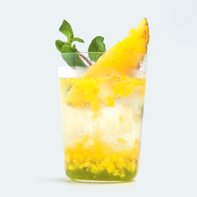 Munt-ananas spritzer
