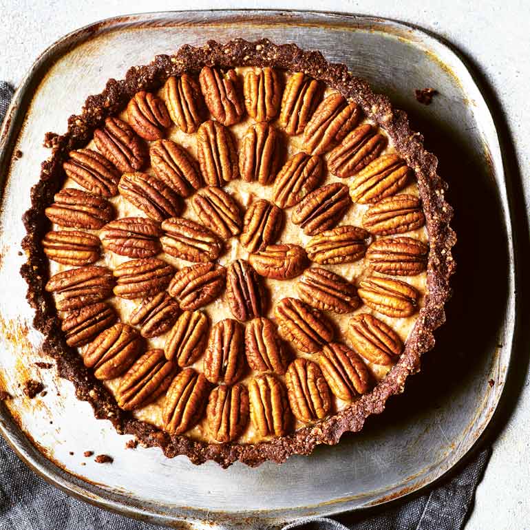 Pecantaart met gezouten karamel